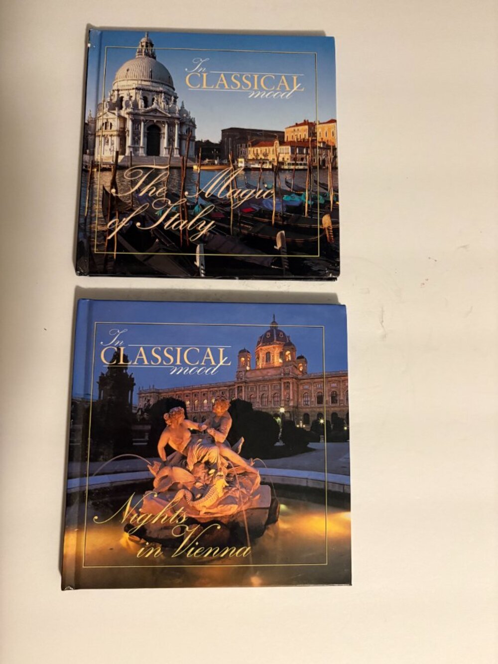 2 CDs with Classical Music: The Magic of Italy and Nights in Vienna